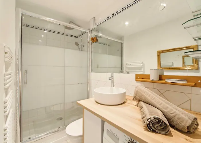 Charming - Ac 2b - 4p - Apartment *