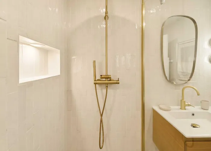 Charming - Ac 2b - 4p - Saint-Tropez