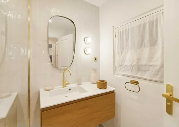 Charming - Ac 2b - 4p - *